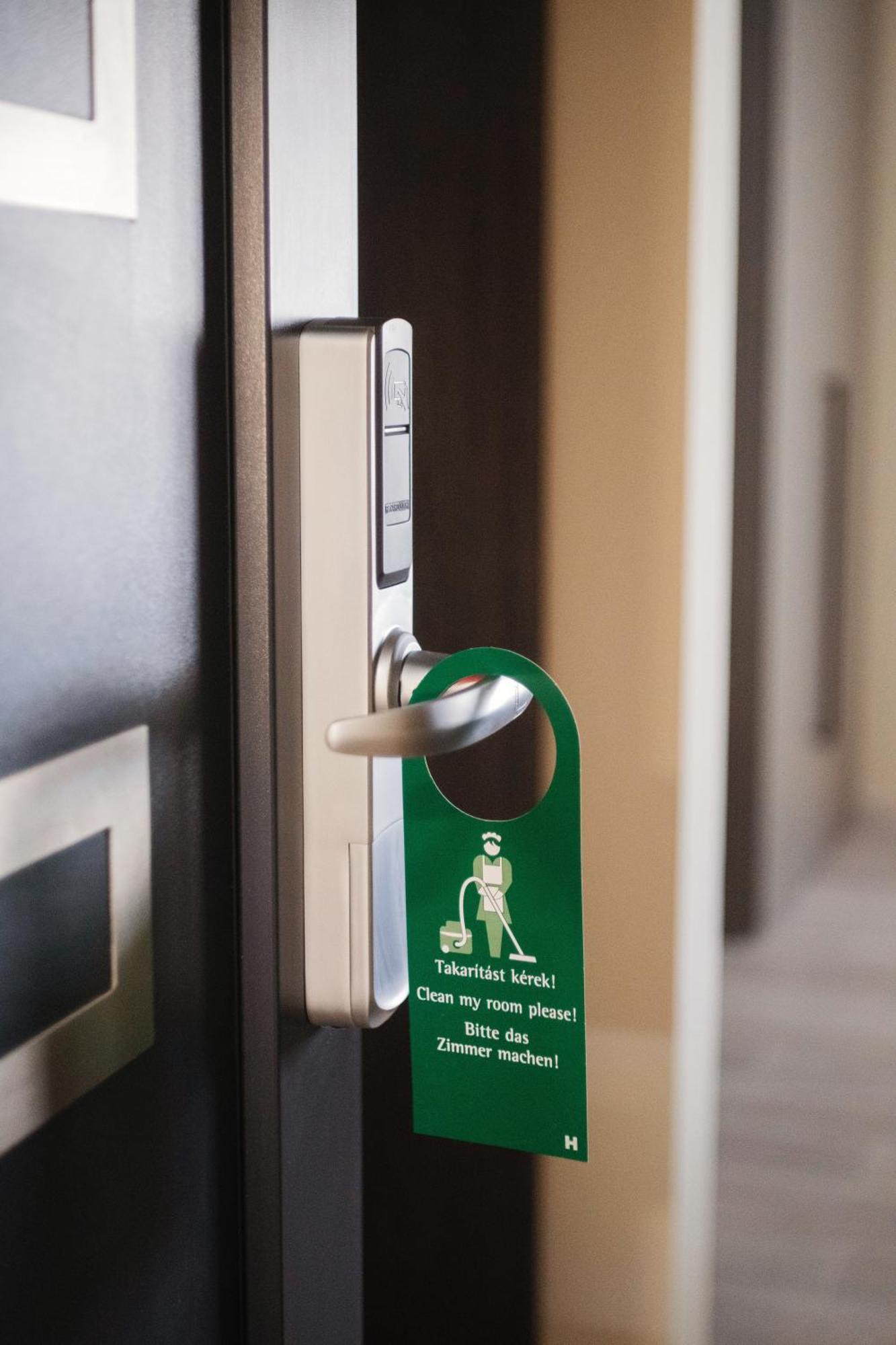 Riva Boutique Hotel Segedyn Zewnętrze zdjęcie